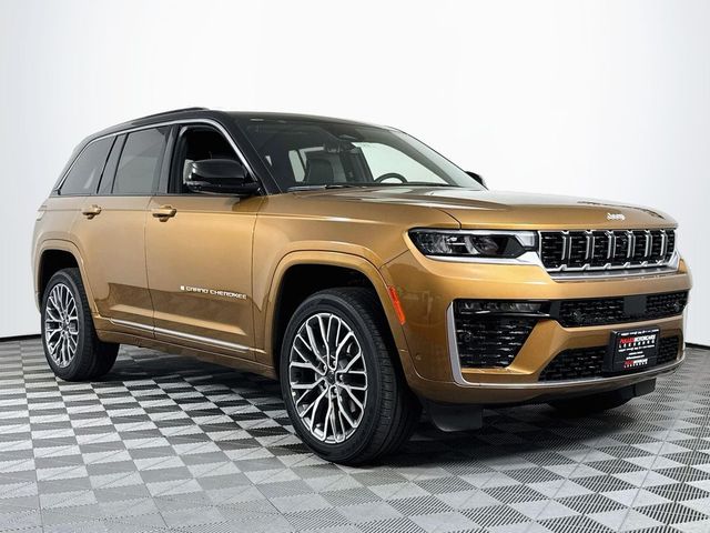2027 Jeep Grand Cherokee Summit