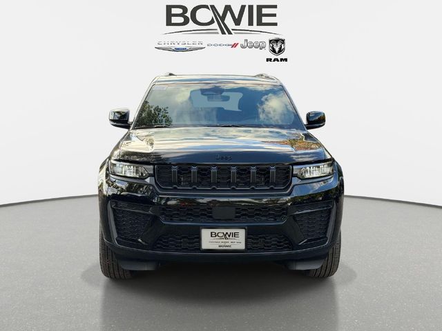 2027 Jeep Grand Cherokee L Laredo Altitude
