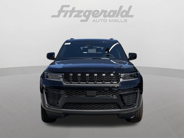 2027 Jeep Grand Cherokee L Laredo Altitude