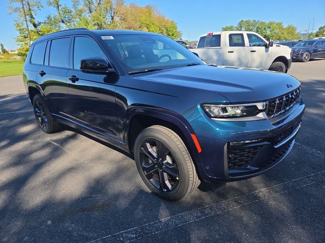 2027 Jeep Grand Cherokee L Limited Reserve