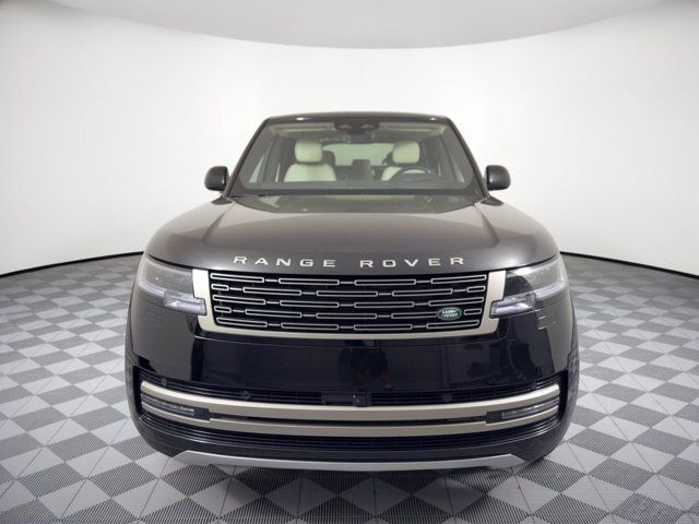 2027 Land Rover Range Rover SE