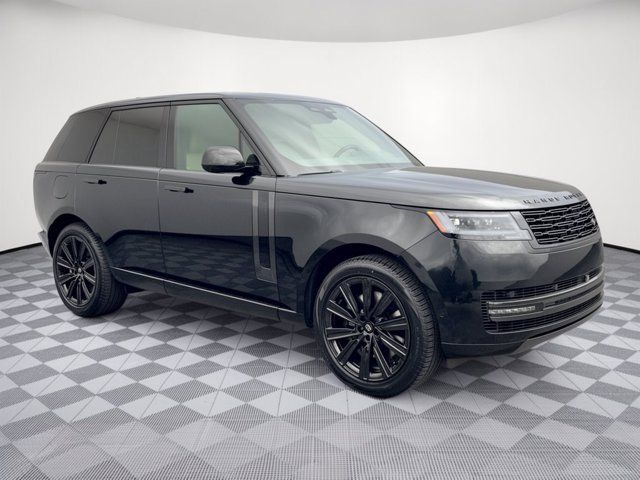 2027 Land Rover Range Rover SE
