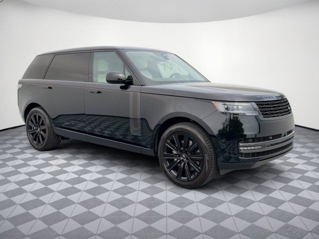 2027 Land Rover Range Rover SE