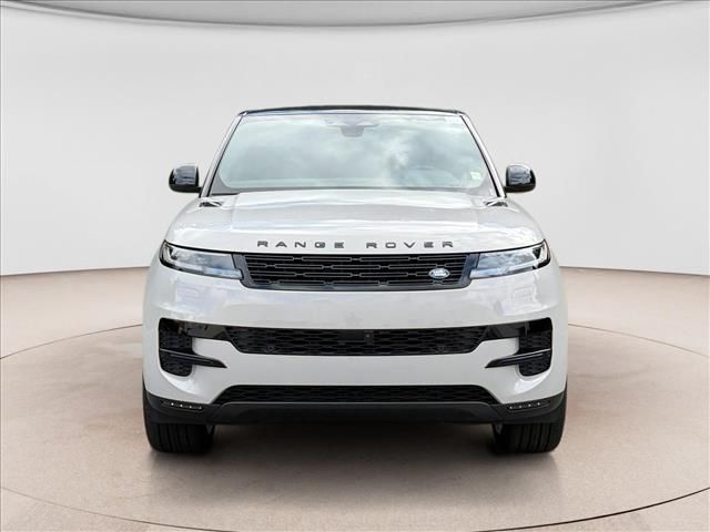 2027 Land Rover Range Rover Sport SE