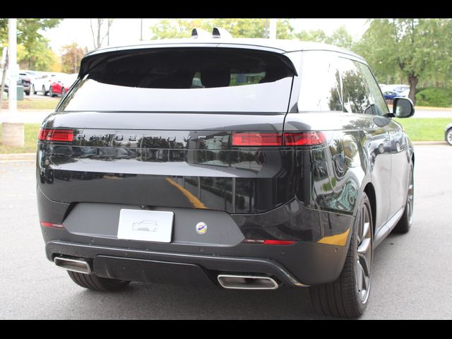 2027 Land Rover Range Rover Sport SE