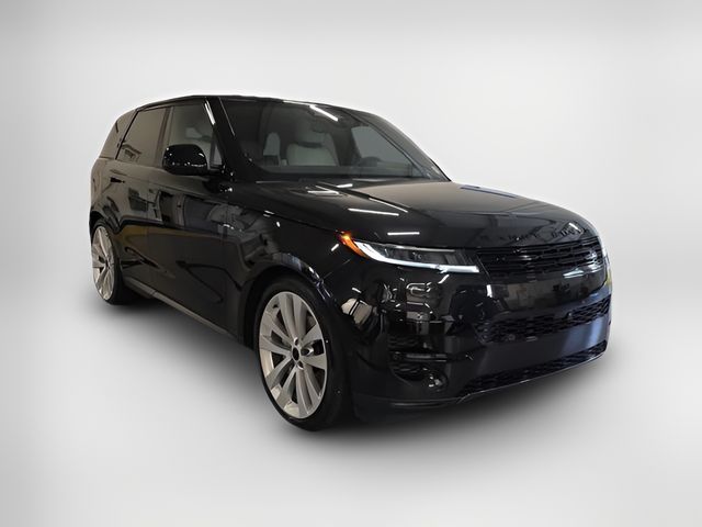 2027 Land Rover Range Rover Sport SE