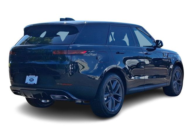 2027 Land Rover Range Rover Sport SE