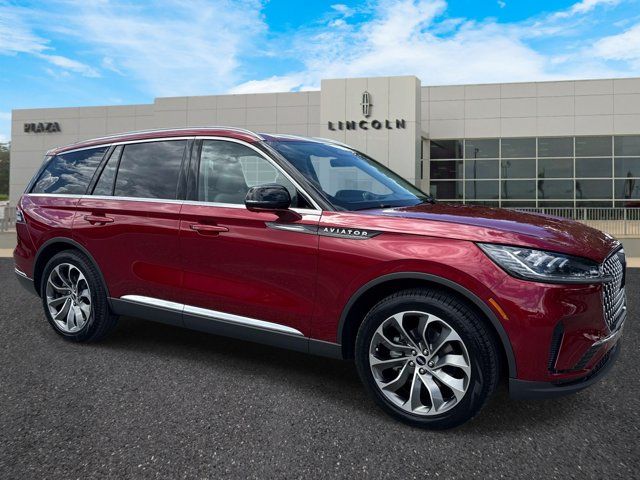 2027 Lincoln Aviator Premiere