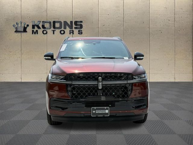 2027 Lincoln Navigator L Reserve