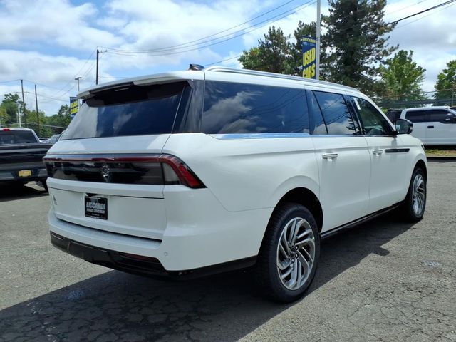 2027 Lincoln Navigator L Reserve