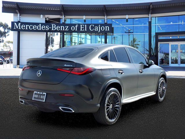 2027 Mercedes-Benz GLC 300