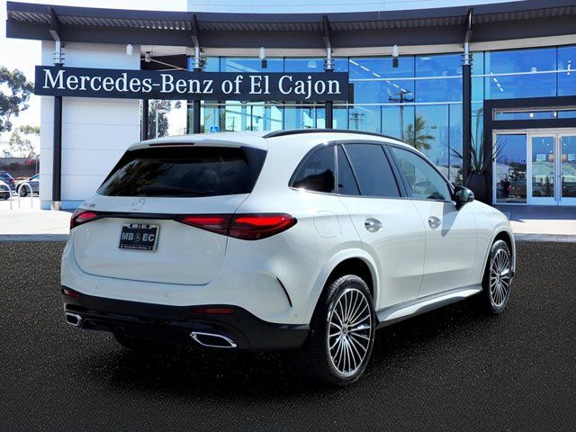 2027 Mercedes-Benz GLC 300