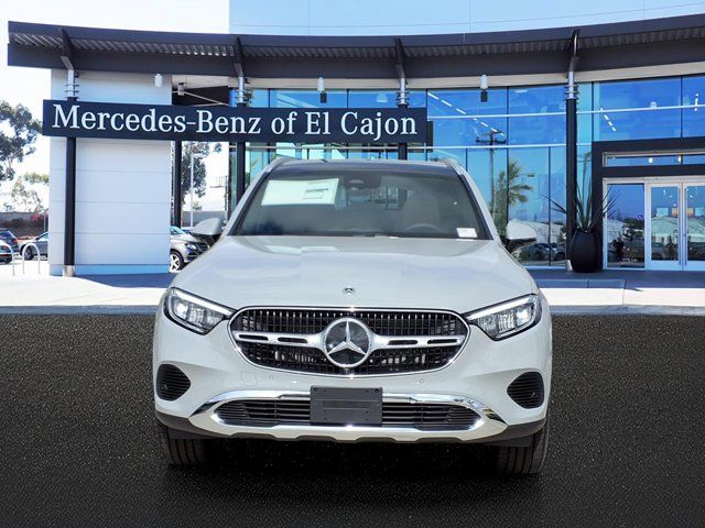 2027 Mercedes-Benz GLC 300