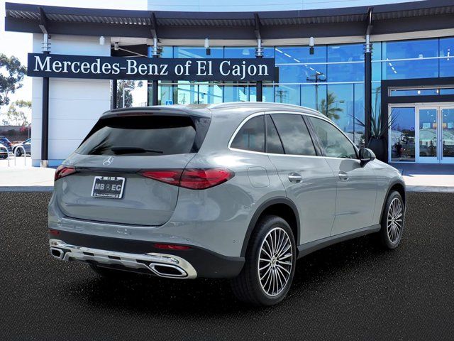 2027 Mercedes-Benz GLC 300