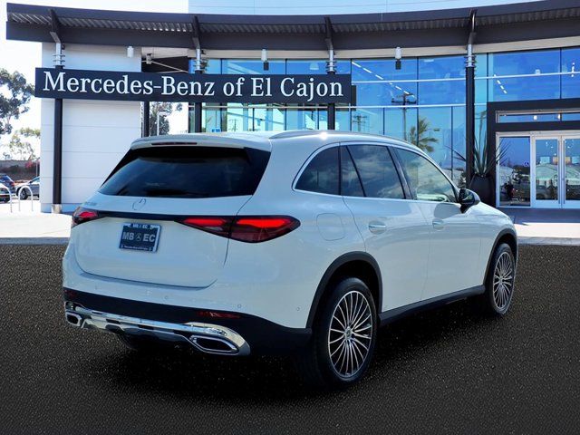 2027 Mercedes-Benz GLC 300