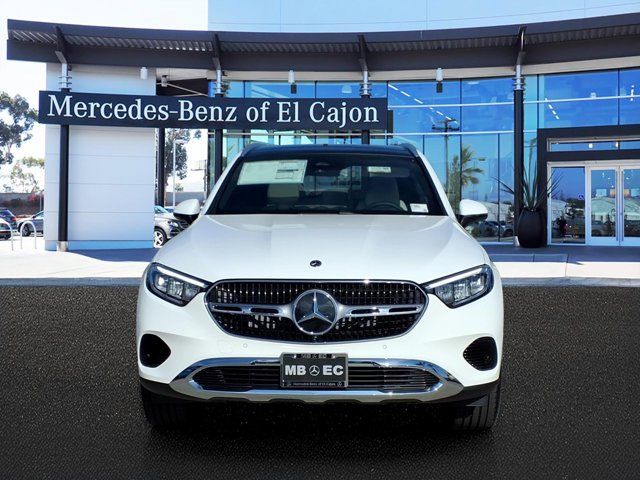 2027 Mercedes-Benz GLC 300