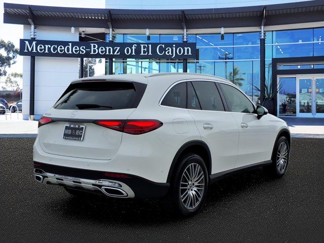 2027 Mercedes-Benz GLC 300