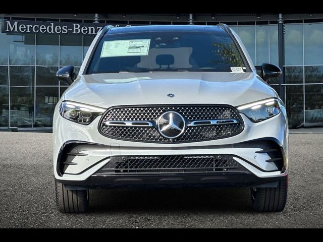 2027 Mercedes-Benz GLC 300