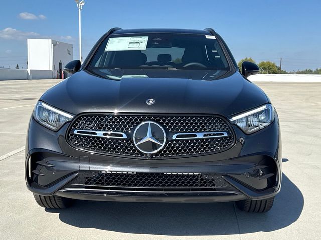 2027 Mercedes-Benz GLC 300