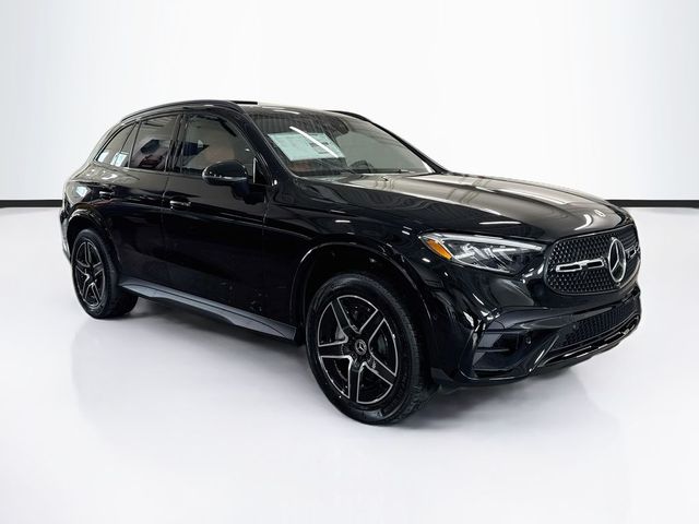 2027 Mercedes-Benz GLC 300
