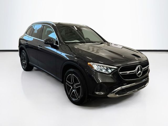 2027 Mercedes-Benz GLC 300