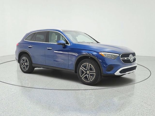 2027 Mercedes-Benz GLC 300