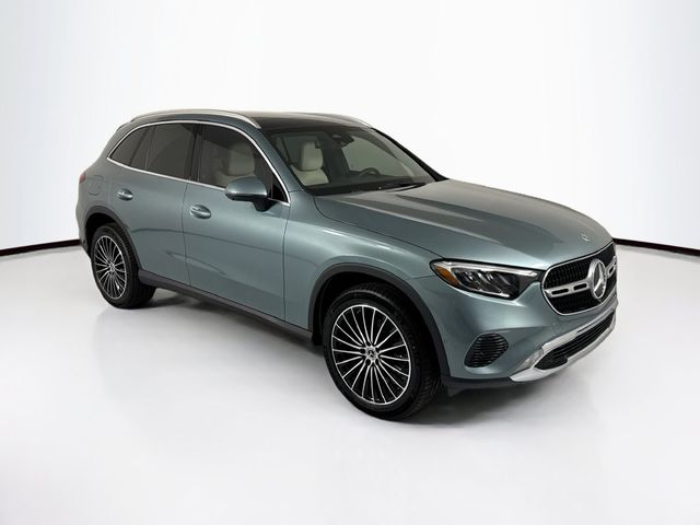 2027 Mercedes-Benz GLC 300