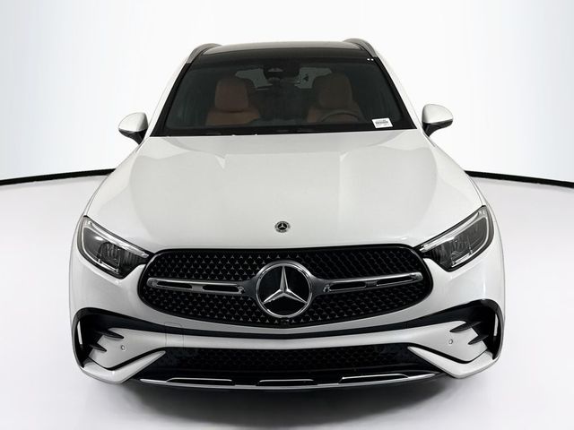 2027 Mercedes-Benz GLC 300
