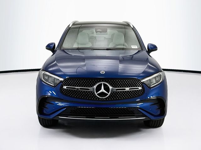 2027 Mercedes-Benz GLC 300