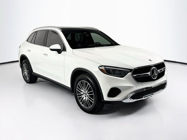 2027 Mercedes-Benz GLC 300
