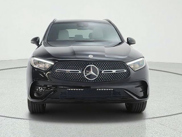 2027 Mercedes-Benz GLC 300