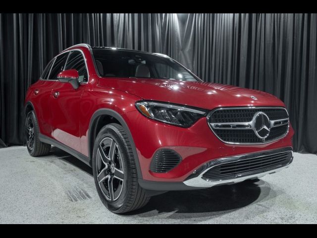 2027 Mercedes-Benz GLC 300