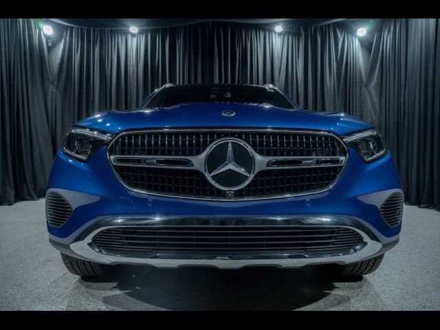 2027 Mercedes-Benz GLC 300