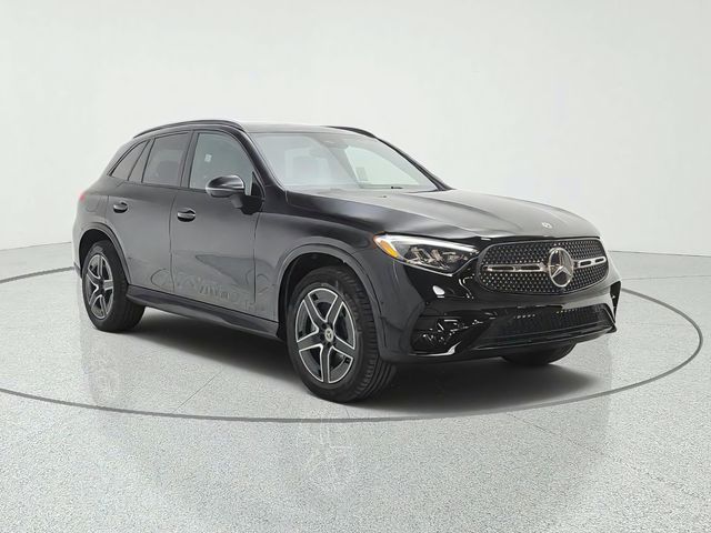 2027 Mercedes-Benz GLC 300