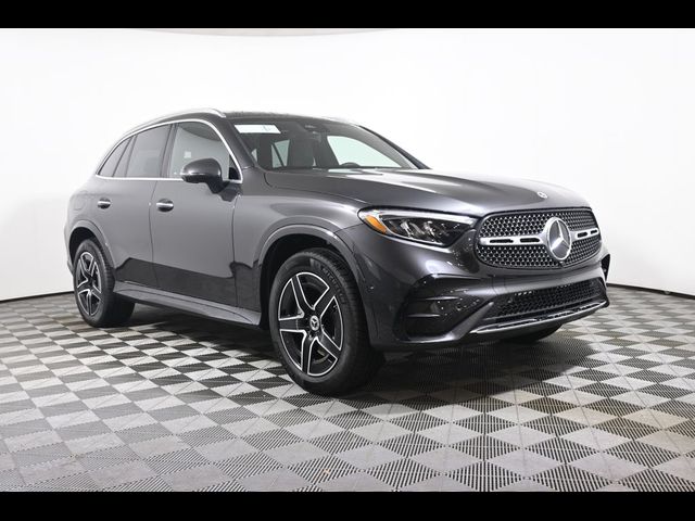2027 Mercedes-Benz GLC 300