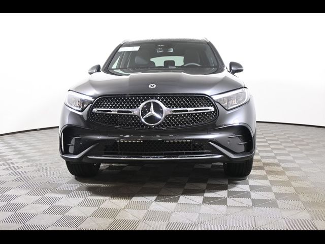 2027 Mercedes-Benz GLC 300