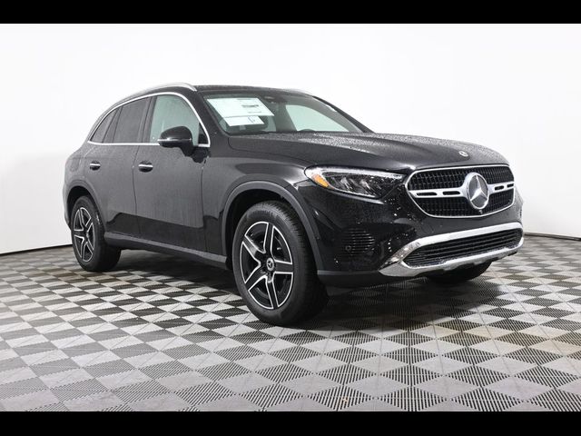 2027 Mercedes-Benz GLC 300