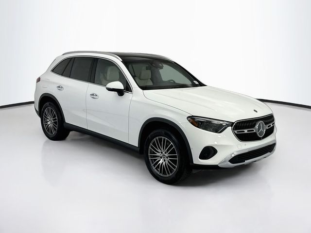 2027 Mercedes-Benz GLC 300
