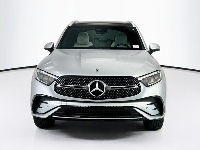 2027 Mercedes-Benz GLC 300