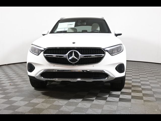 2027 Mercedes-Benz GLC 300