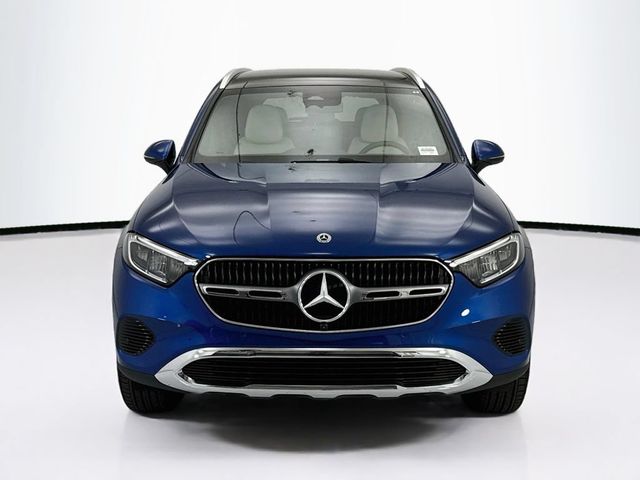 2027 Mercedes-Benz GLC 300