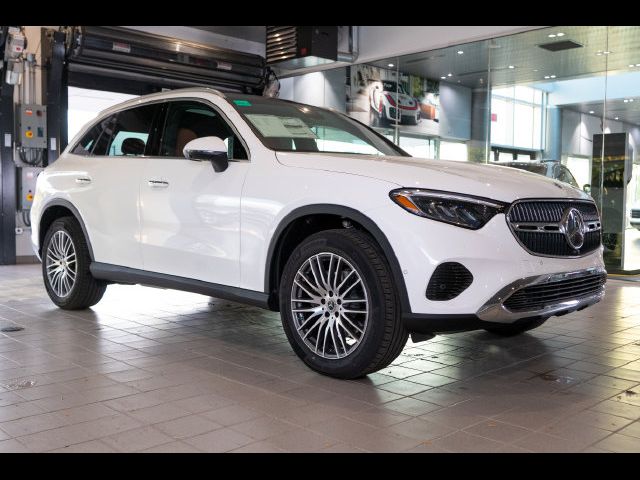 2027 Mercedes-Benz GLC 300