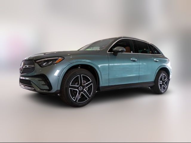 2027 Mercedes-Benz GLC 300