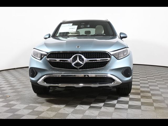2027 Mercedes-Benz GLC 300