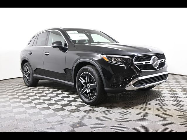 2027 Mercedes-Benz GLC 300