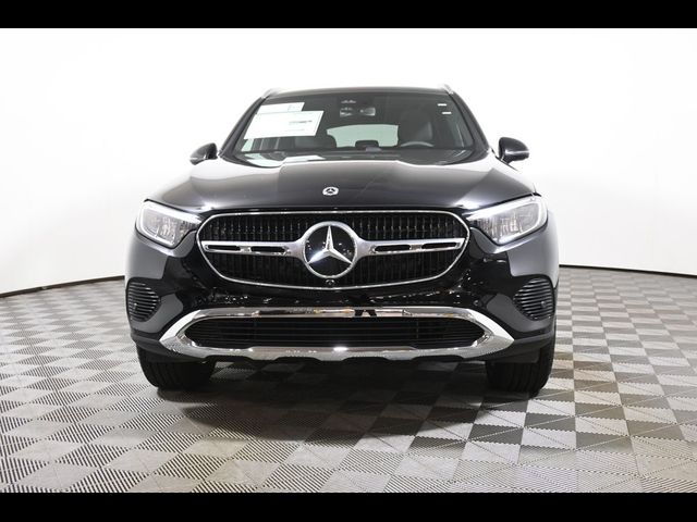 2027 Mercedes-Benz GLC 300