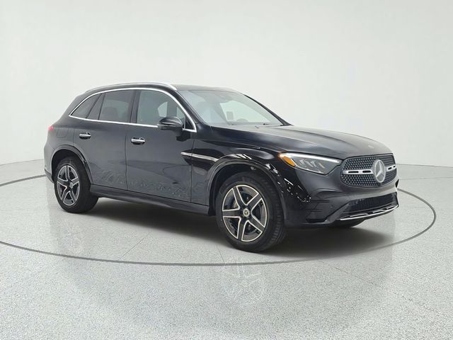 2027 Mercedes-Benz GLC 300
