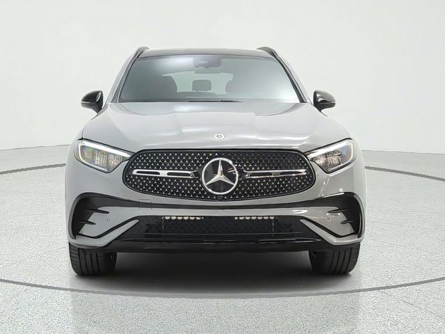 2027 Mercedes-Benz GLC 300