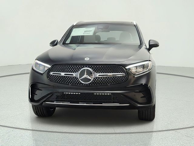 2027 Mercedes-Benz GLC 300