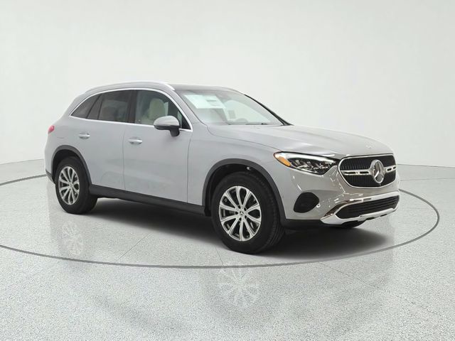 2027 Mercedes-Benz GLC 300